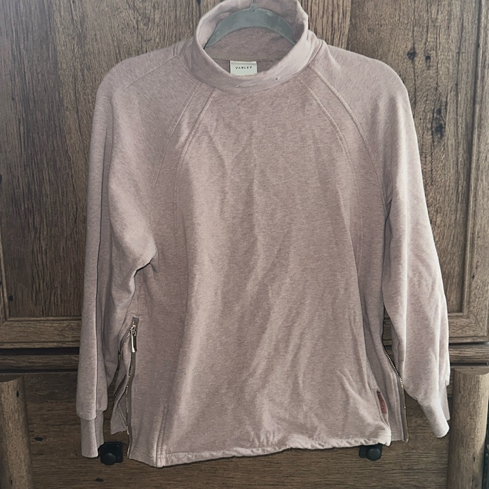 Varley Lavender Activewear Cowl Neck Top